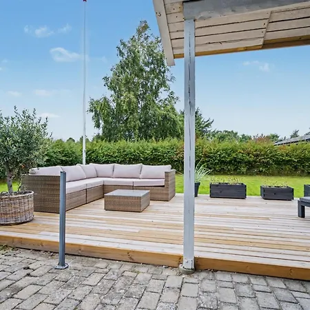 Trineke - 400m From The Sea By Interhome Hébergement de vacances Dannemare